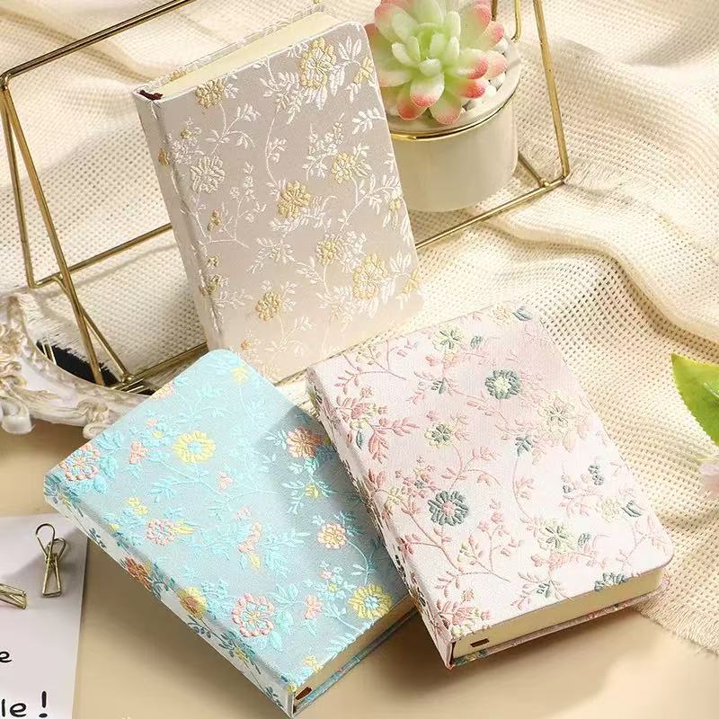 Caderno A6 de Brocado Floral C - Notebook Dotted A5 avaliação e preço